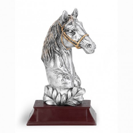 Călărie (cap mare de cal) statuie din rășină